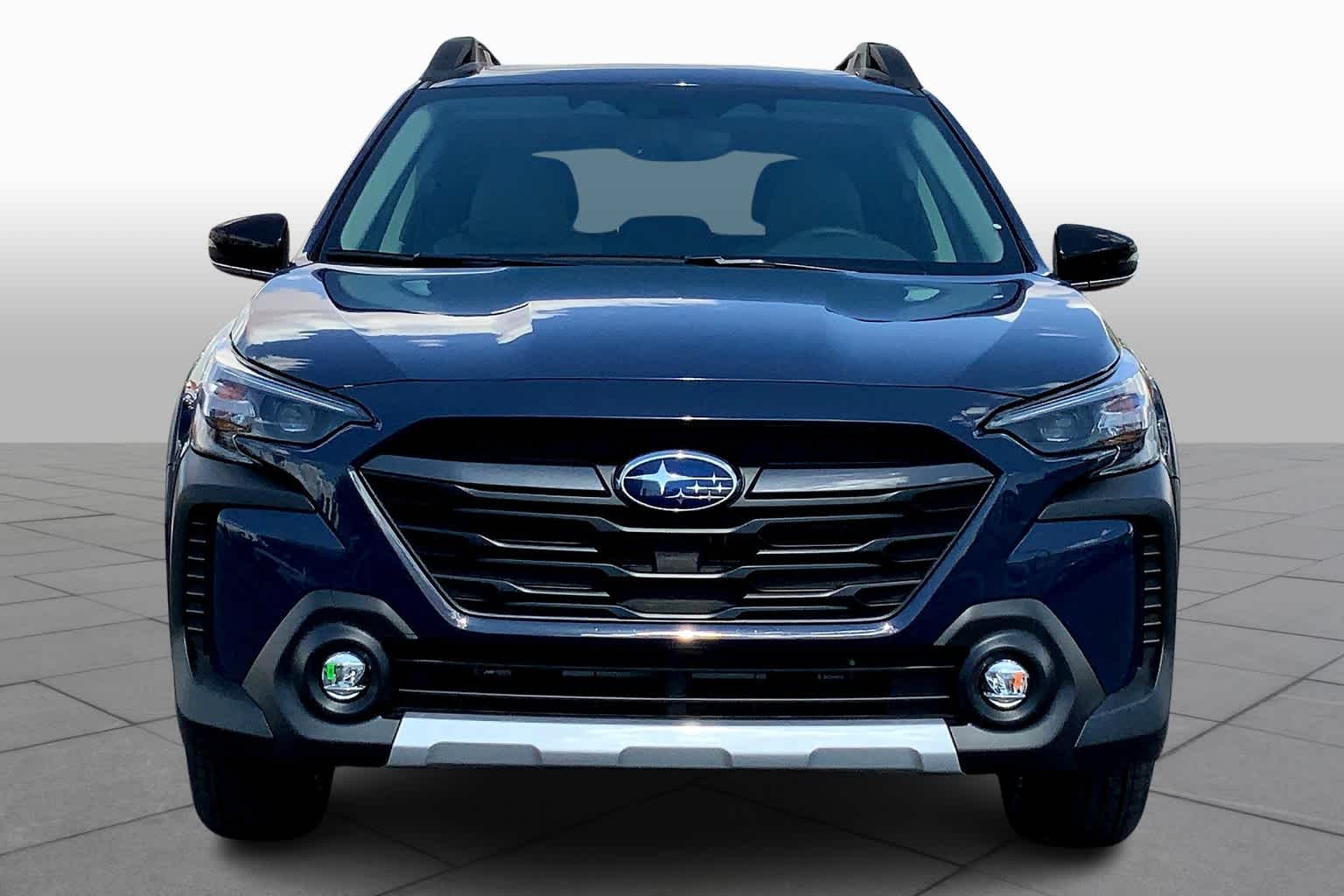 2025 Subaru Outback Limited photo 3