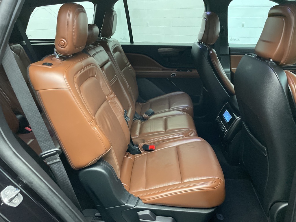 2020 Lincoln Aviator Reserve photo 23