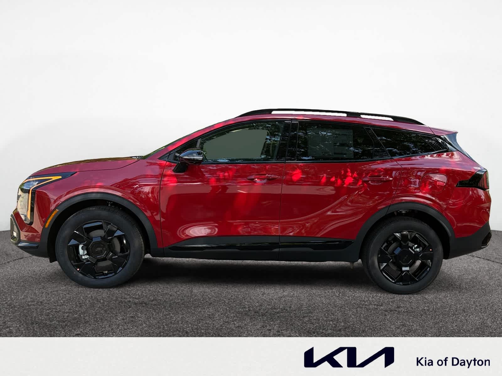 2026 Kia Sportage X-Line photo 2
