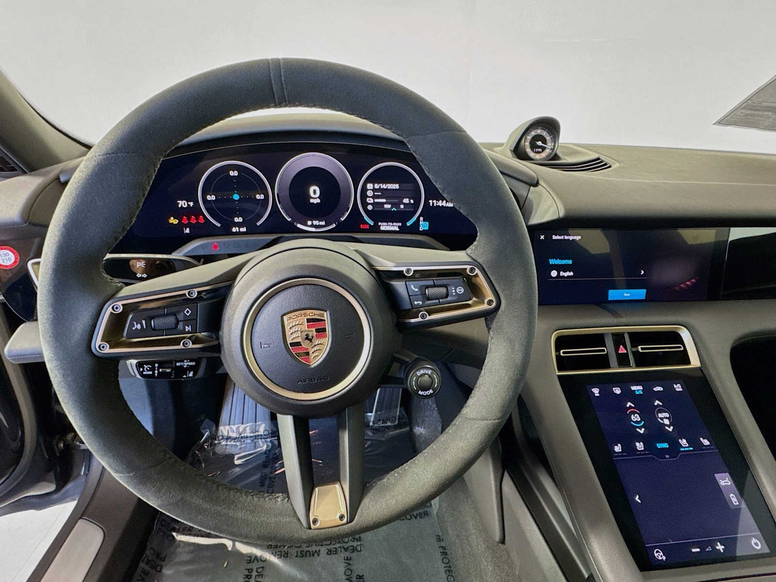 2025 Porsche Taycan 4S photo 14