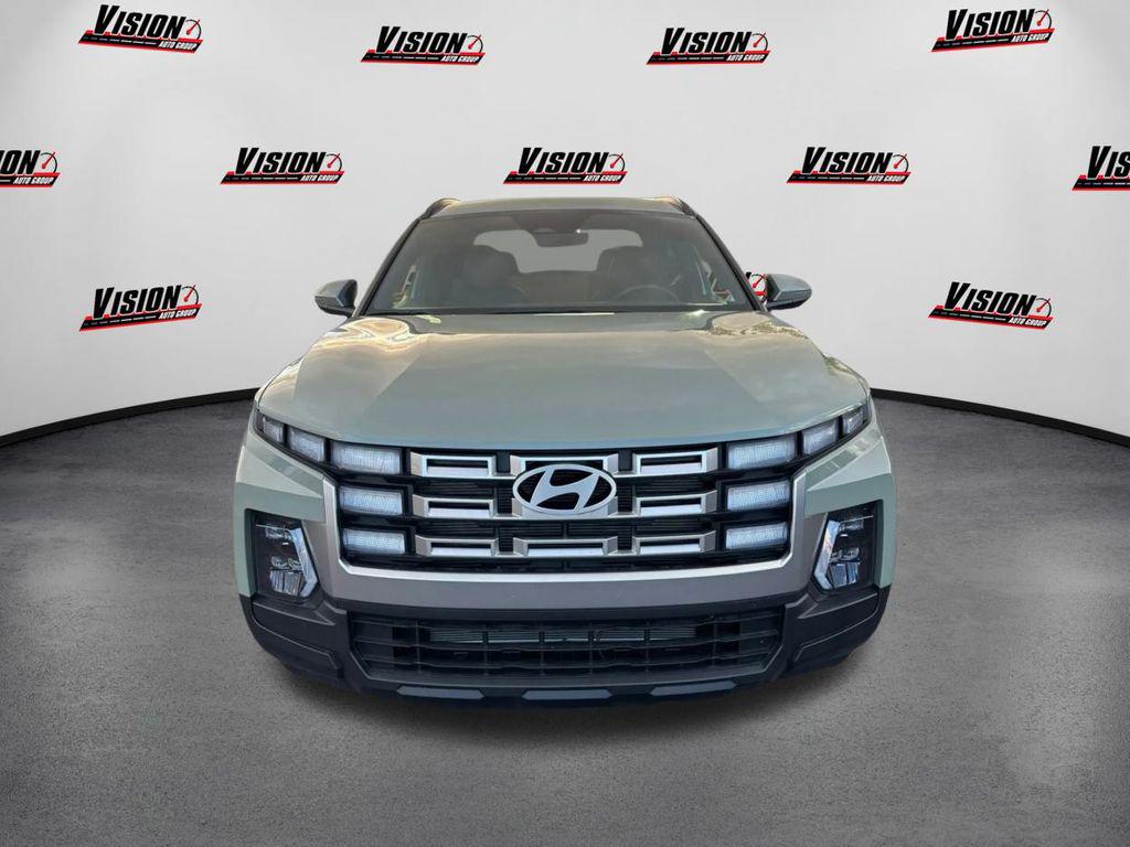 2025 Hyundai Santa Cruz SEL photo 2