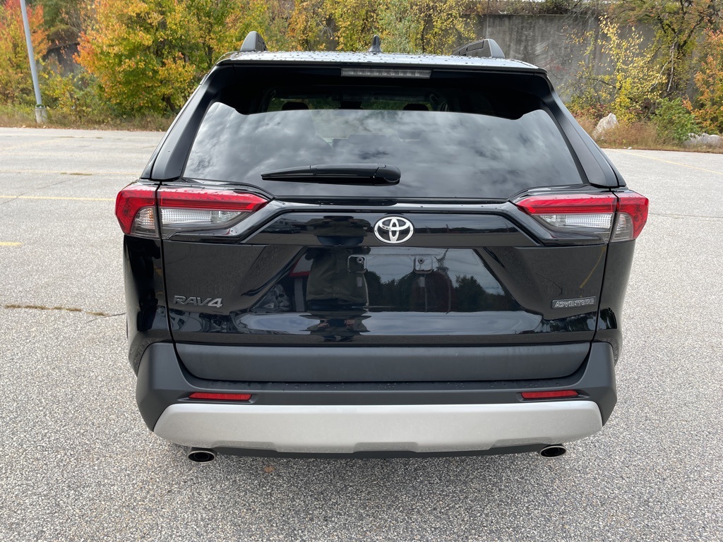 2023 Toyota RAV4 Adventure photo 2