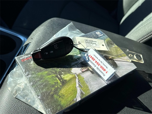 2023 Ram 1500 Classic Warlock photo 4