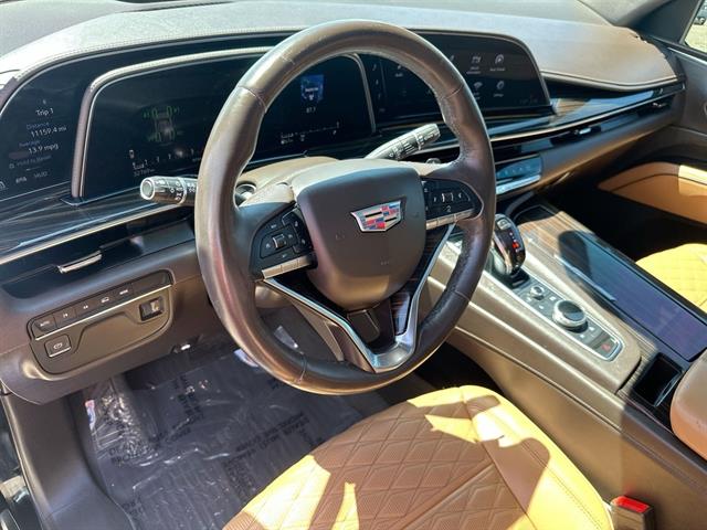 2022 Cadillac Escalade ESV Premium Luxury photo 9