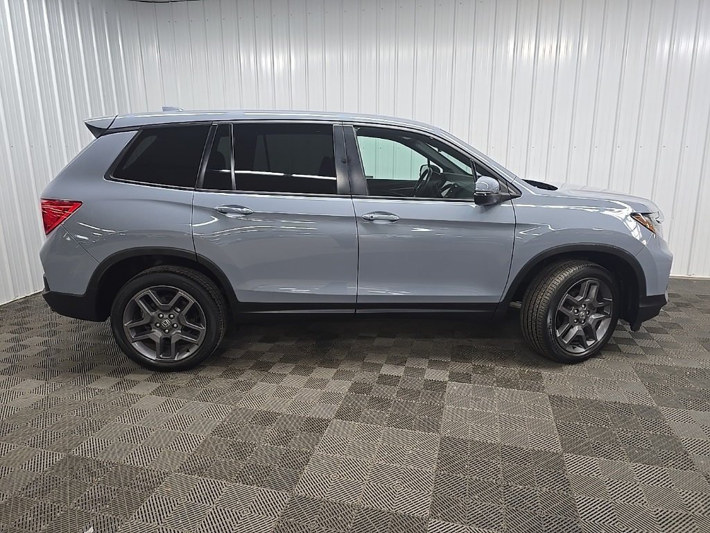 2022 Honda Passport EX-L photo 2