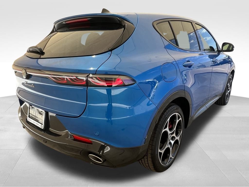 2024 Alfa Romeo Tonale Veloce photo 4