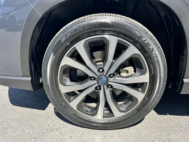 2022 Subaru Forester Limited photo 7