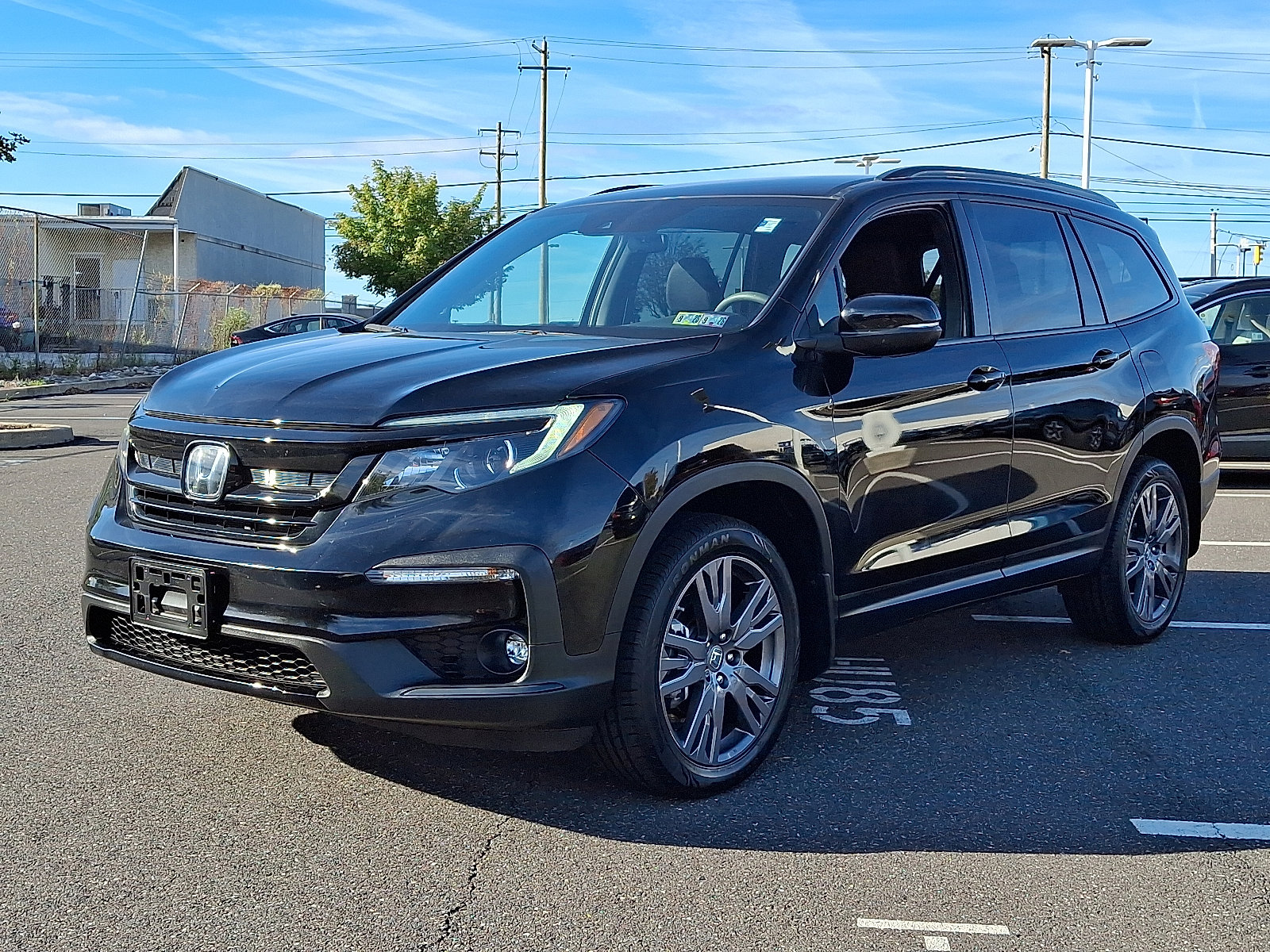 2022 Honda Pilot Sport photo 2