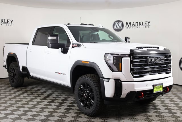 2026 GMC Sierra 2500HD AT4's photo