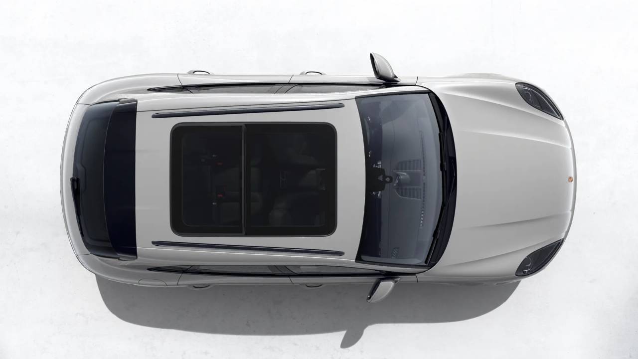 2026 Porsche Macan T photo 5