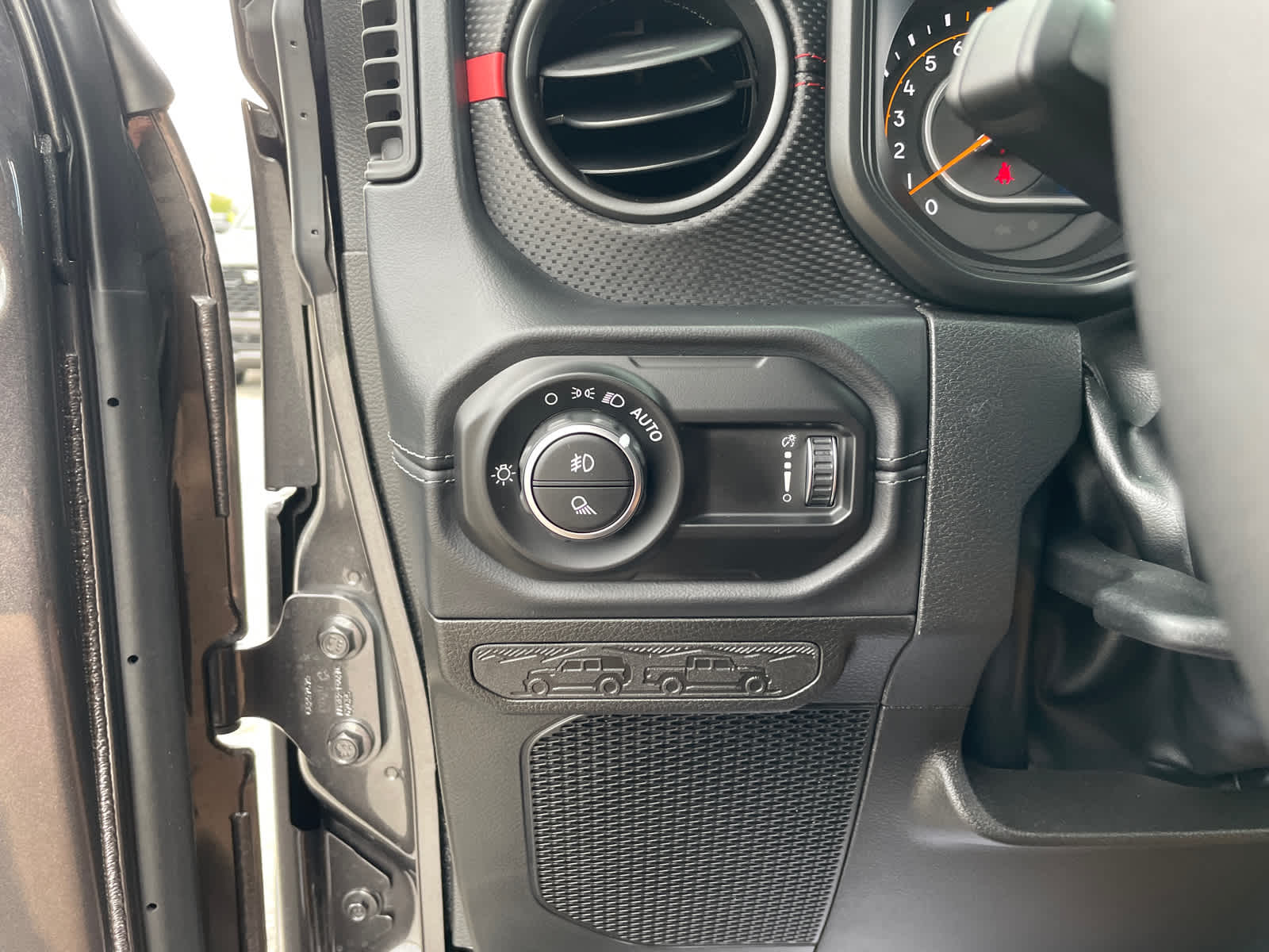 2025 Jeep Gladiator Rubicon photo 20
