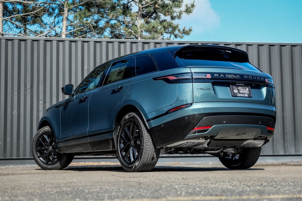2026 Land Rover Range Rover Velar SE photo 2