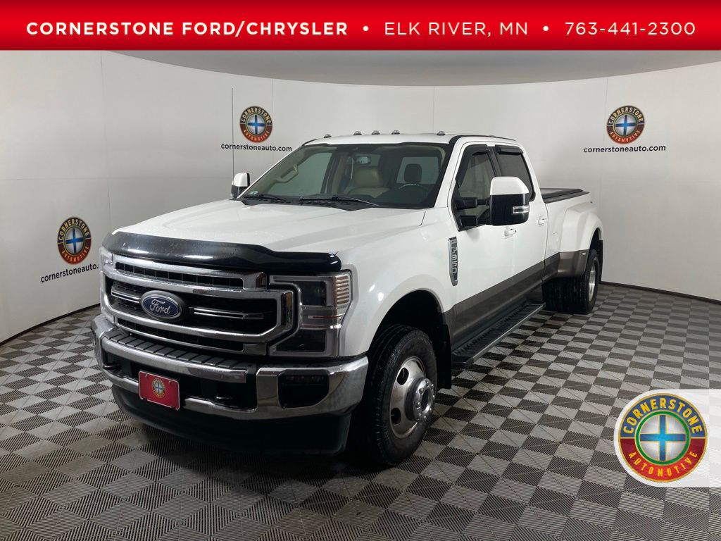 2020 Ford F-350 Super Duty Lariat's photo