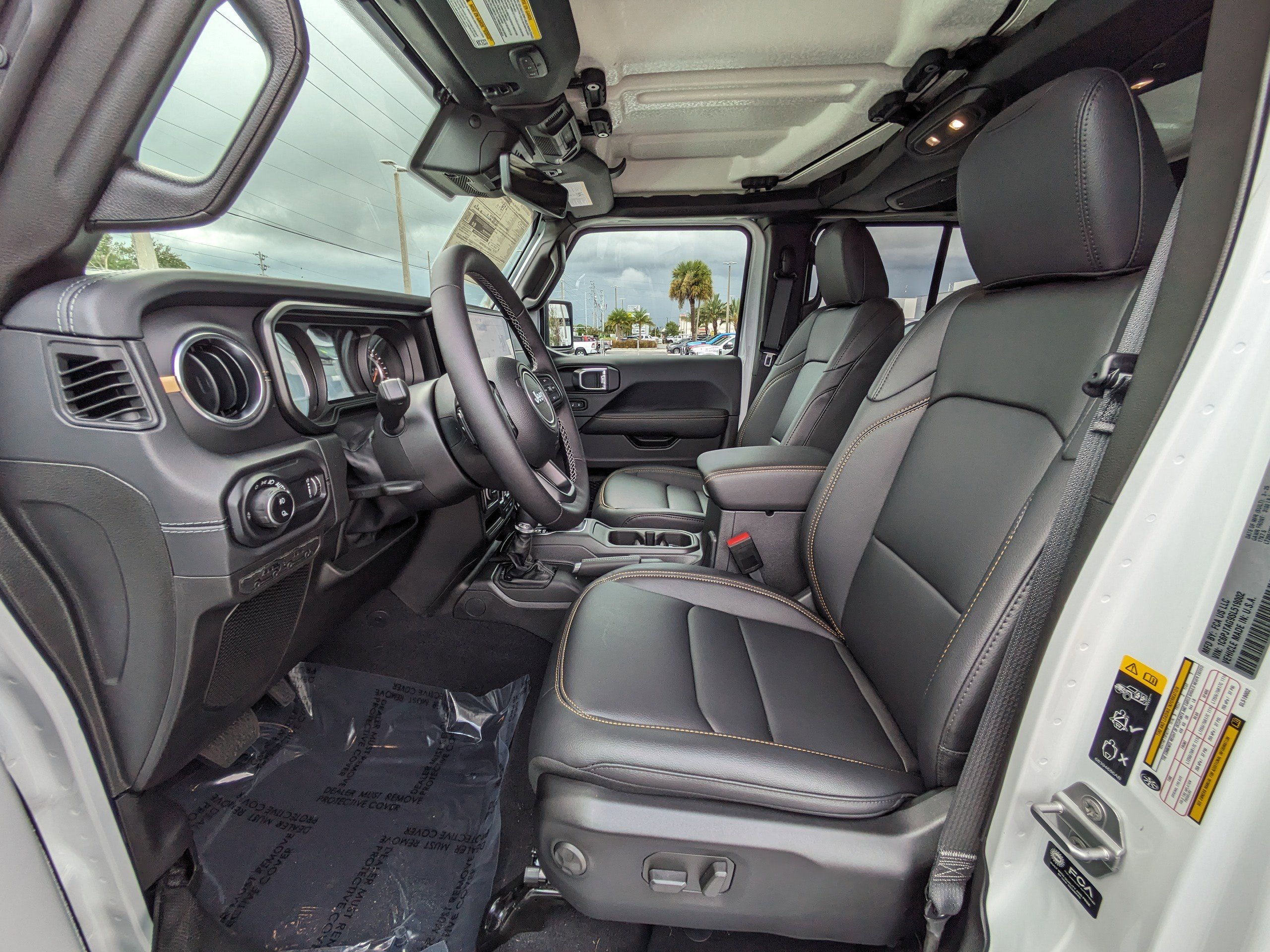 2025 Jeep Gladiator Sport photo 19