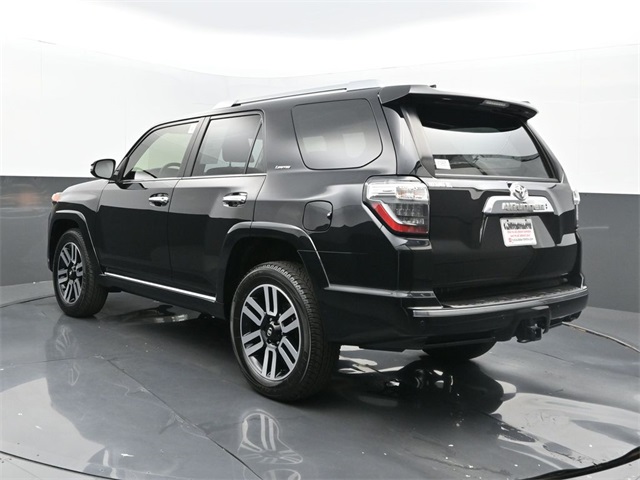 2024 Toyota 4Runner Limited photo 3