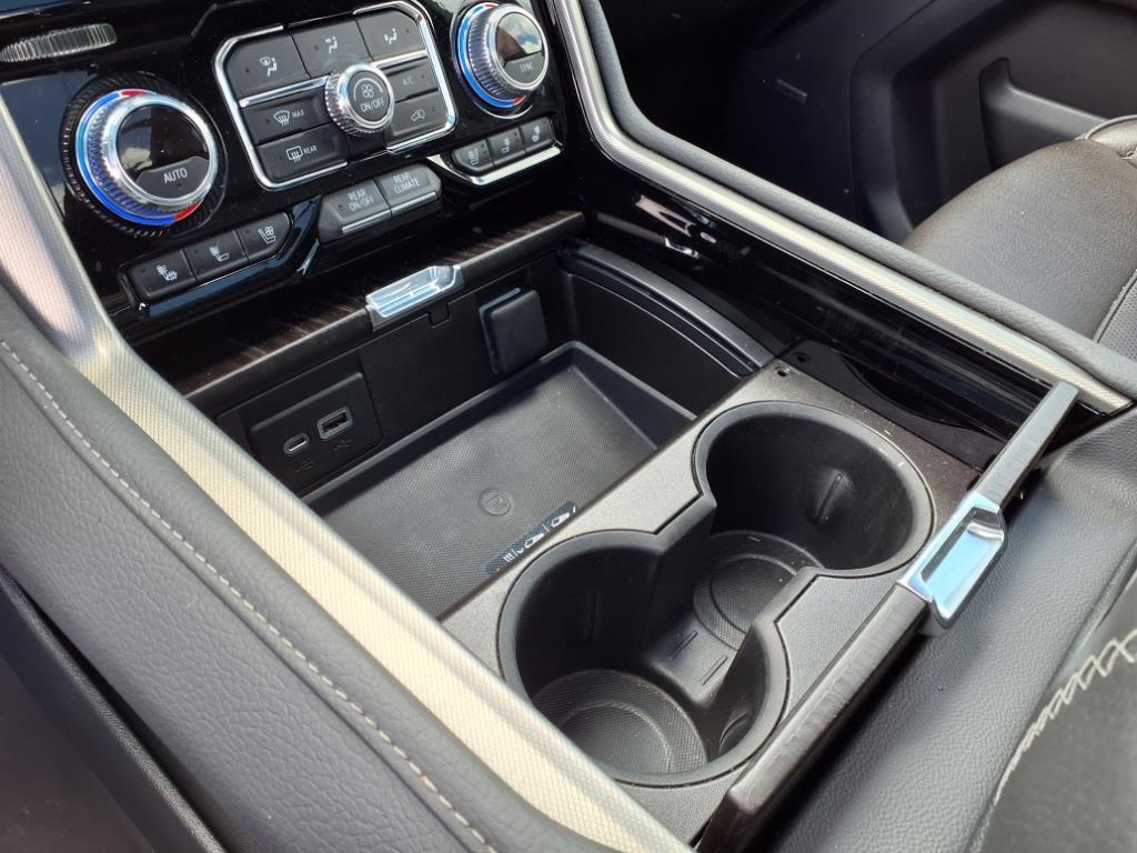 2022 Gmc Yukon Denali photo 21