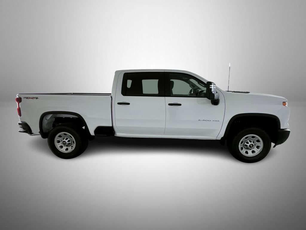 2025 Chevrolet Silverado 2500HD photo 4