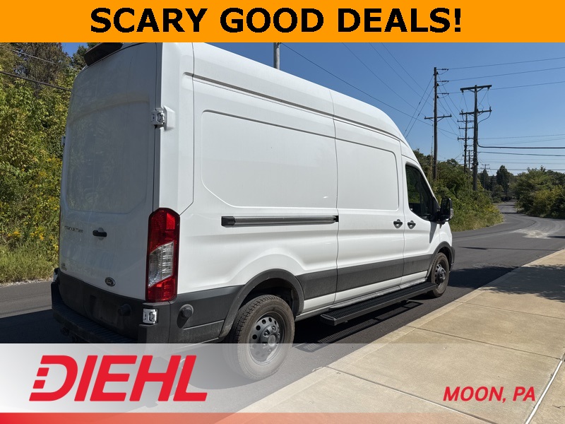 2024 Ford Transit photo 5