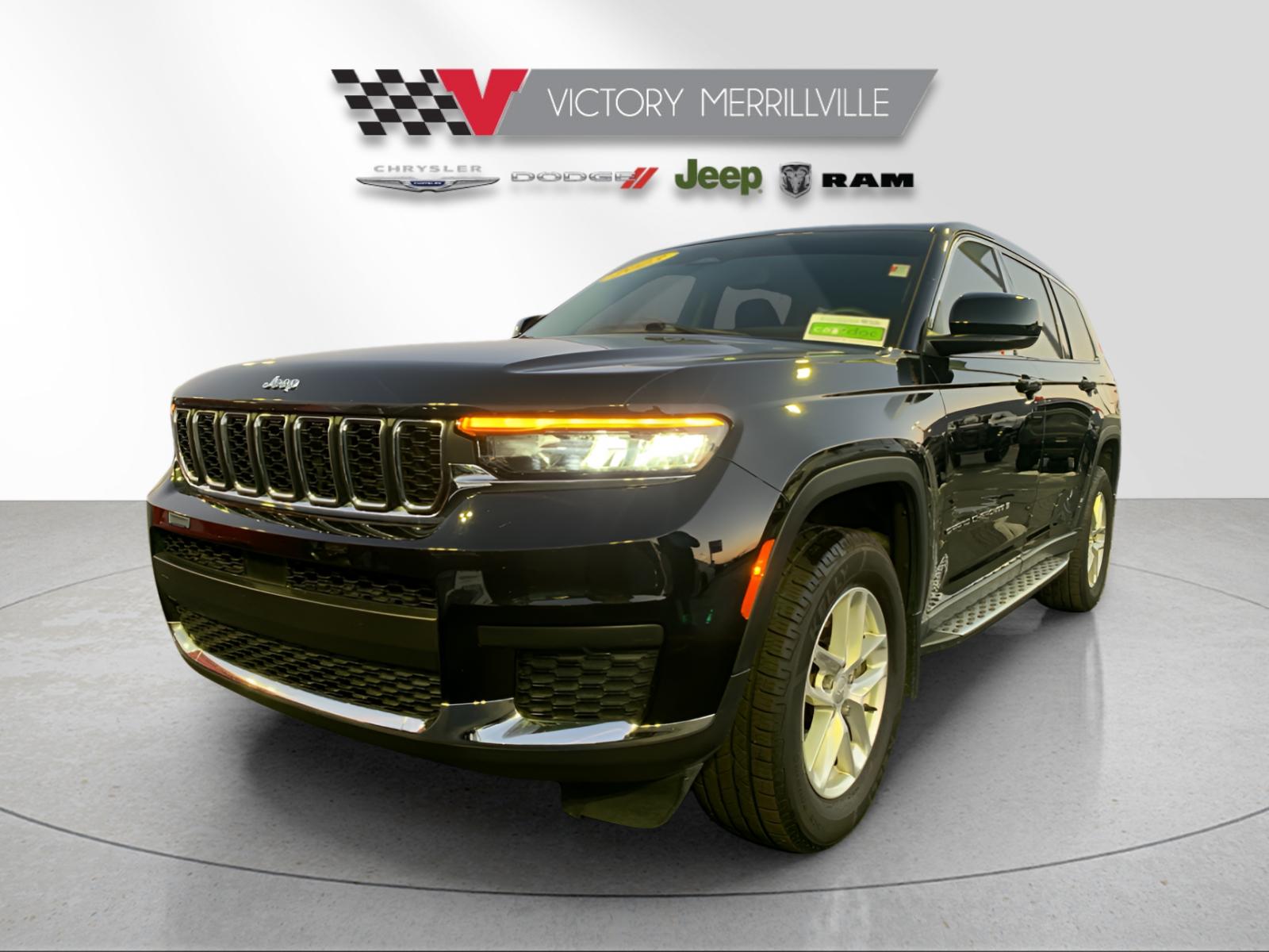 2023 Jeep Grand Cherokee L Laredo's photo