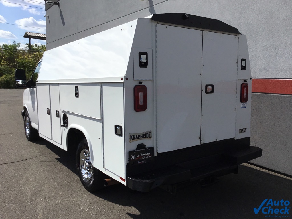 2020 Chevrolet Express 3500 Work Van photo 2