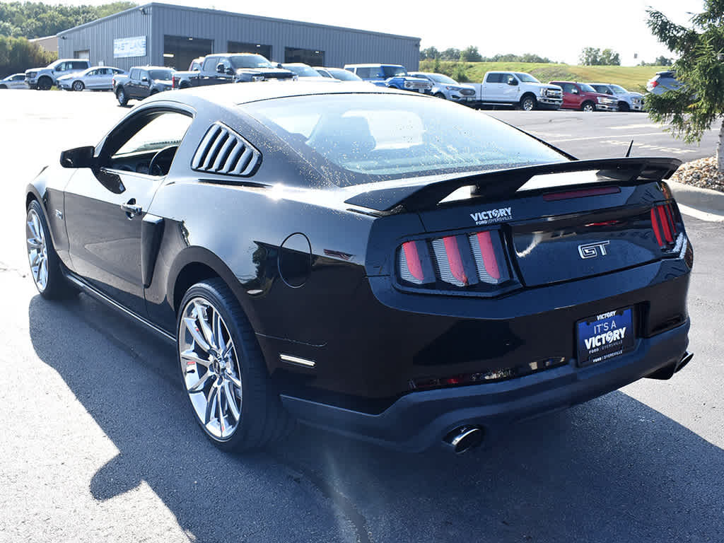 2012 Ford Mustang GT Premium photo 3