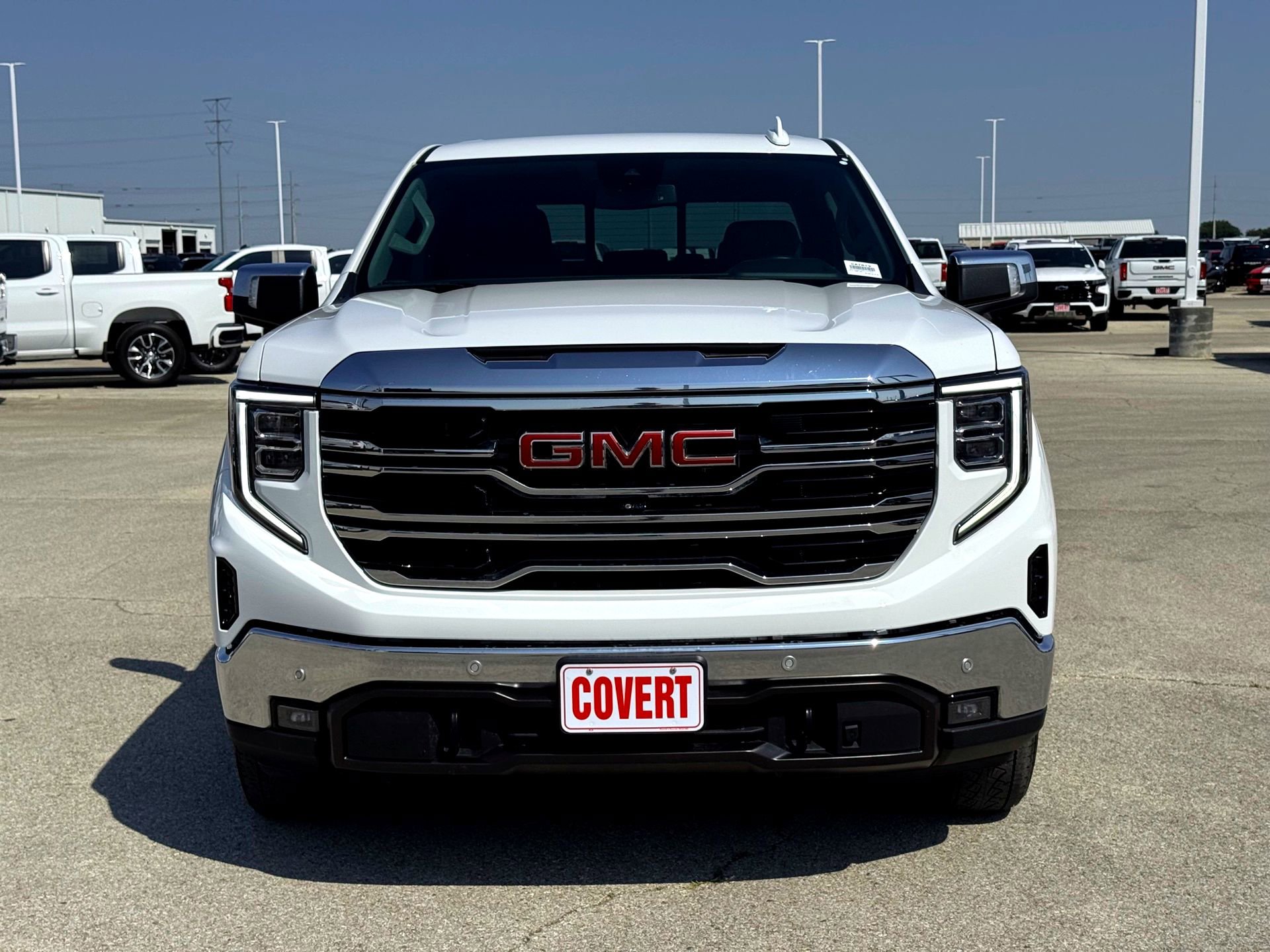 2022 Gmc Sierra 1500 SLT photo 4