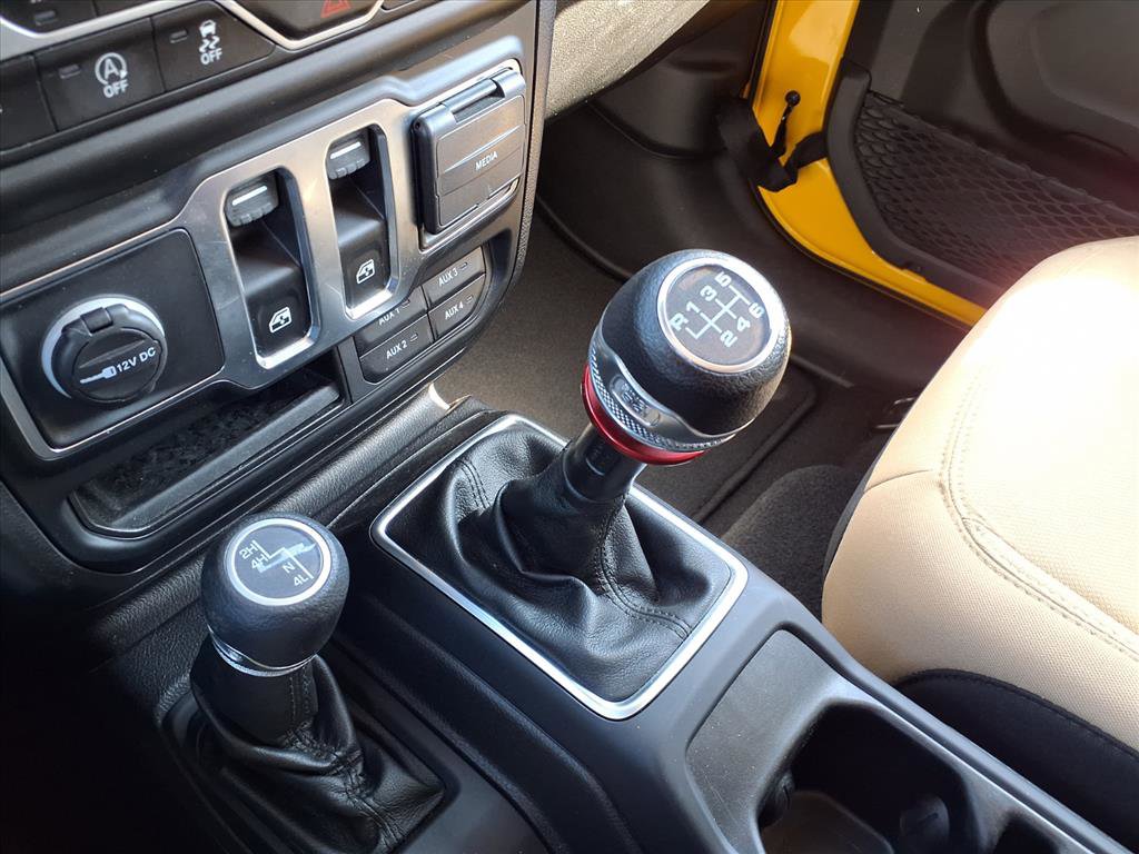 2021 Jeep Wrangler Sport S photo 4
