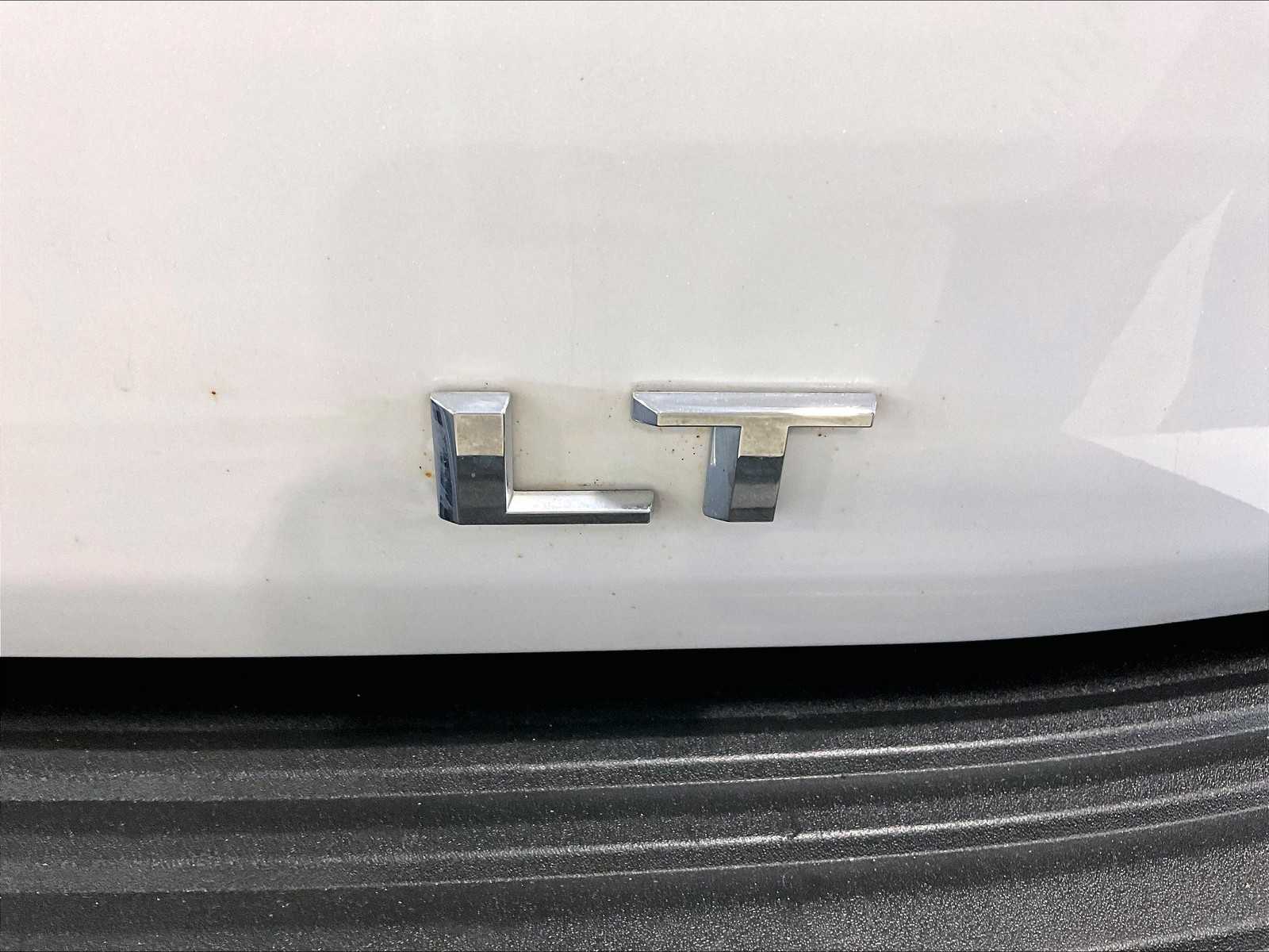 2022 Chevrolet Tahoe LT photo 30