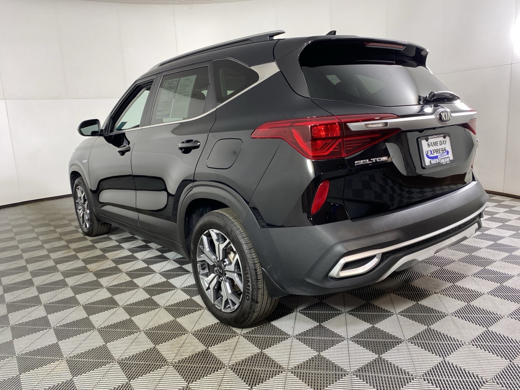 2021 Kia Seltos EX photo 9