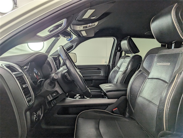 2022 Ram 2500 Laramie photo 8