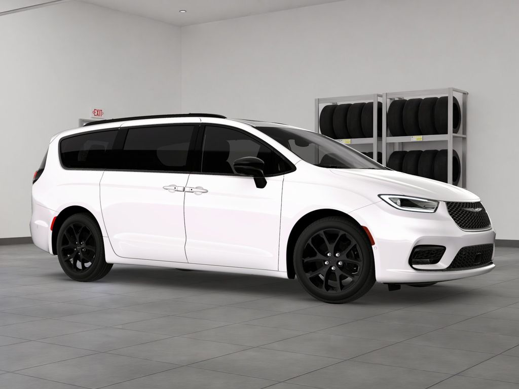 2026 Chrysler Pacifica Limited photo 6