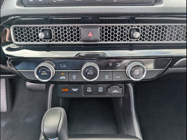 2025 Honda Civic LX photo 12