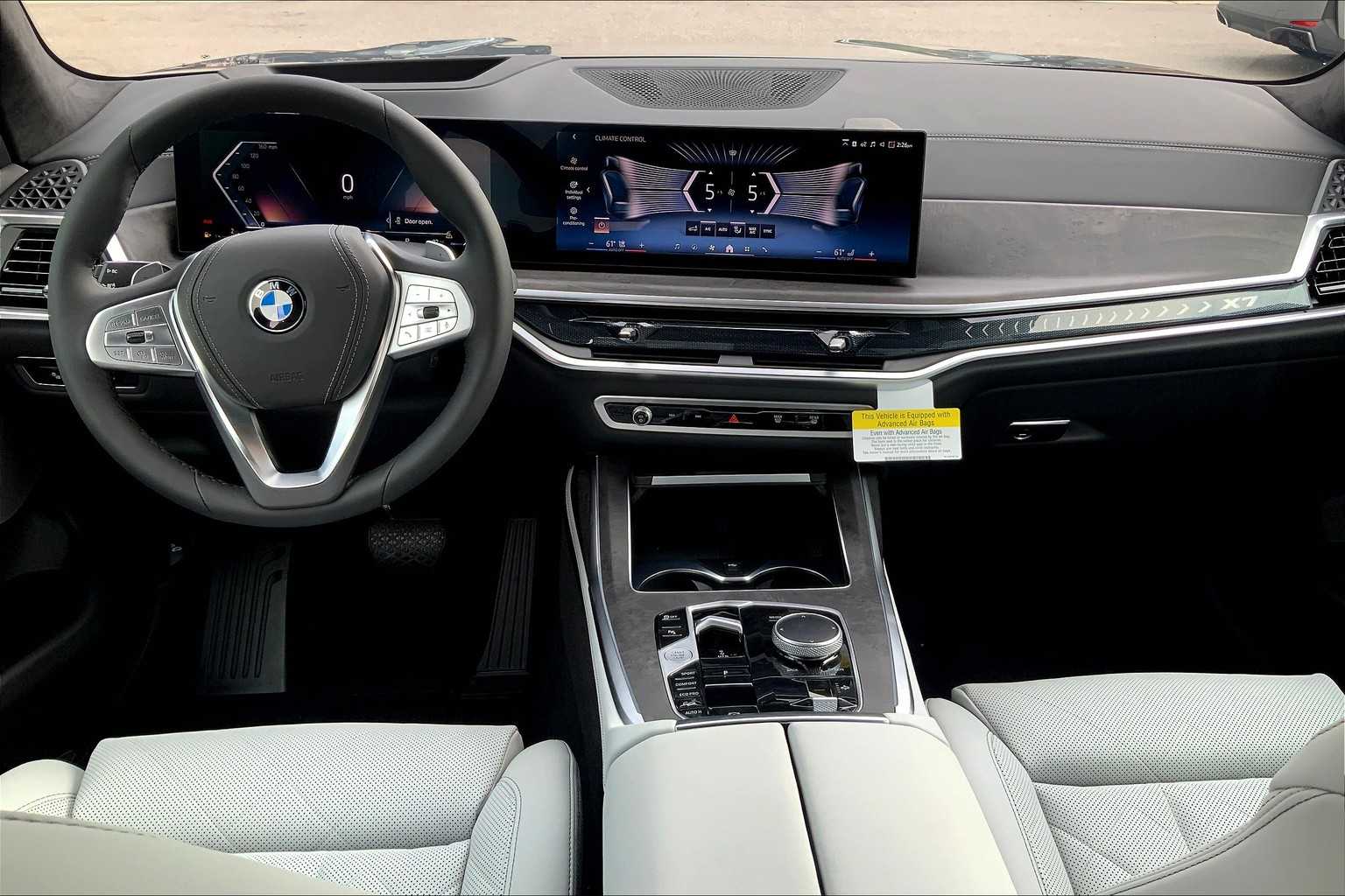 New 2026 Skyscraper Grey Metallic BMW xDrive40i image 5