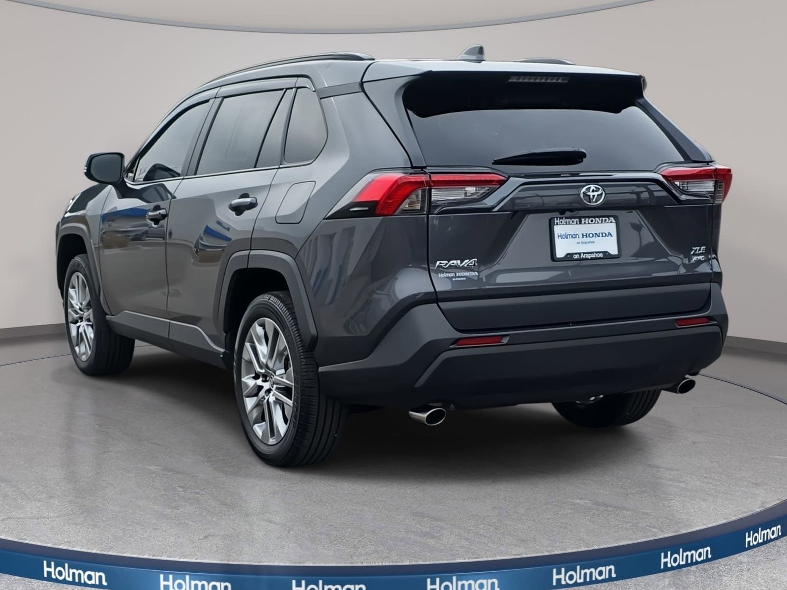 2024 Toyota RAV4 XLE Premium photo 4