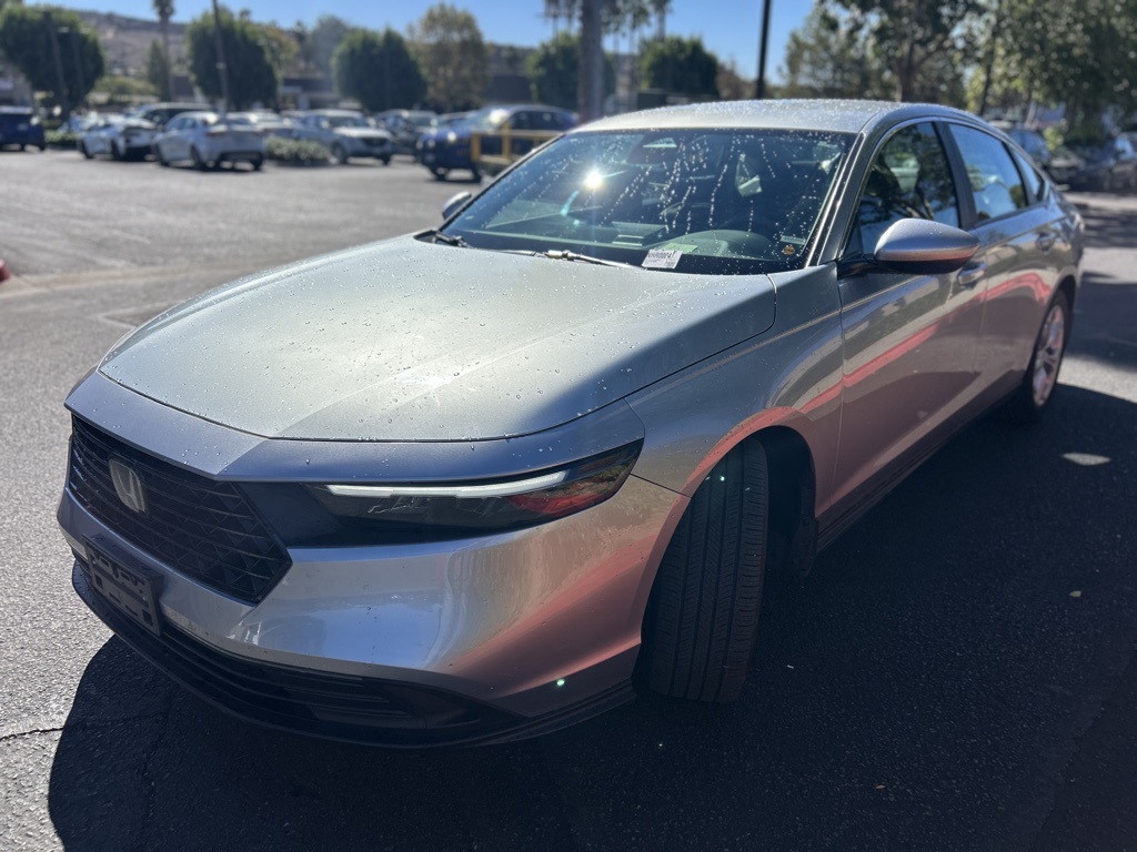 Used 2024 Silver Honda LX image 3
