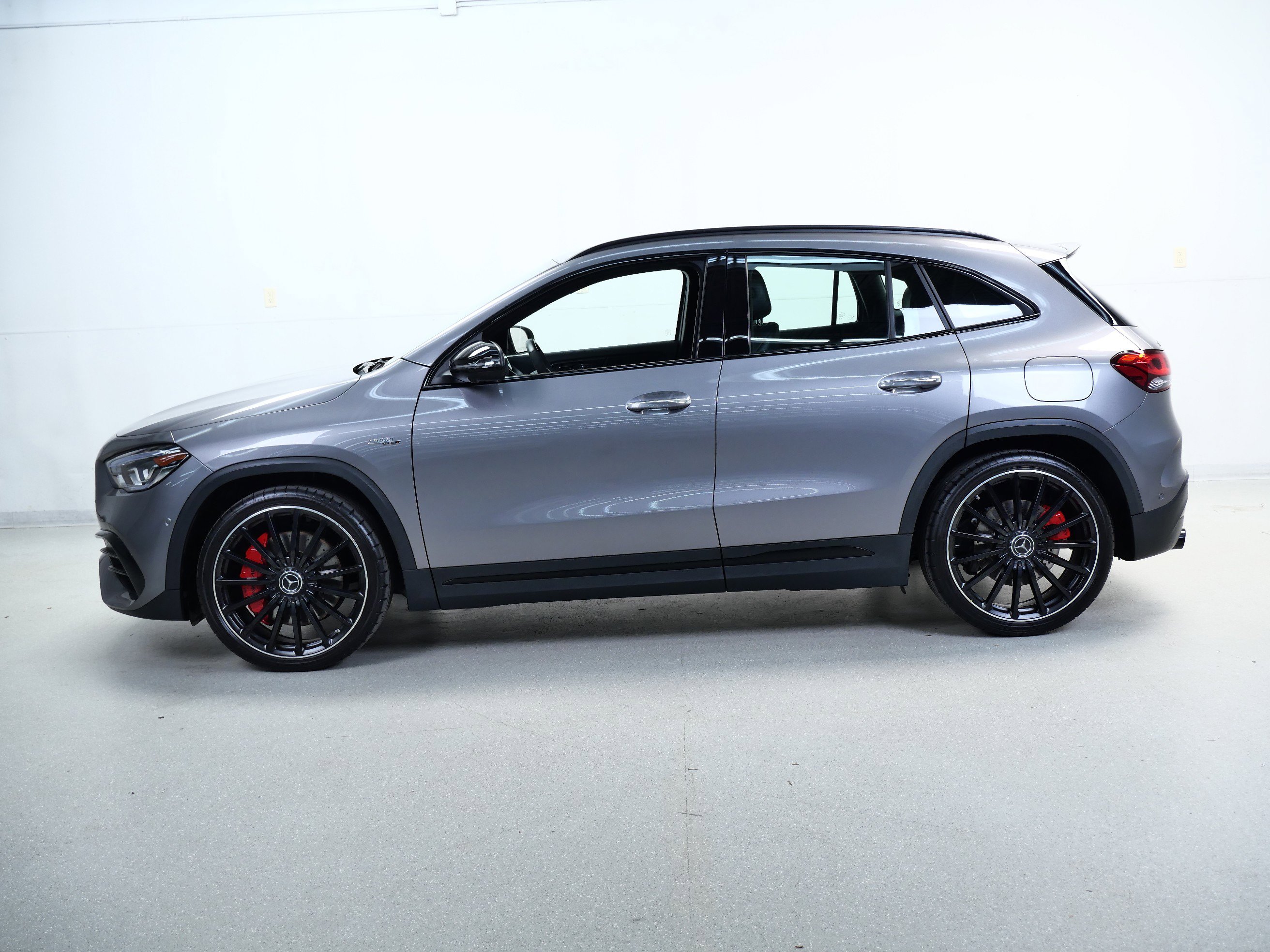 2023 Mercedes Benz GLA AMG 45 photo 4