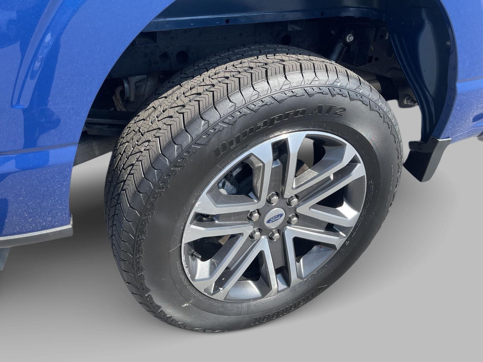 2022 Ford F-150 XL photo 10