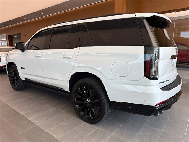 2025 Cadillac Escalade V-Series photo 2