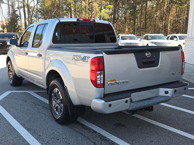 2018 Nissan Frontier PRO-4X photo 3