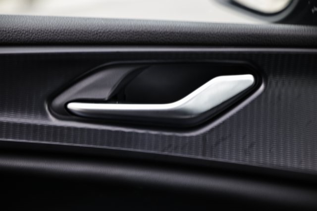 2023 Jeep Grand Cherokee Laredo photo 14