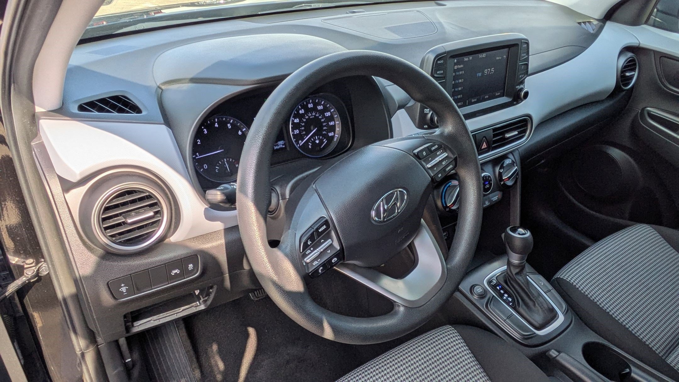 2020 Hyundai Kona SE photo 11