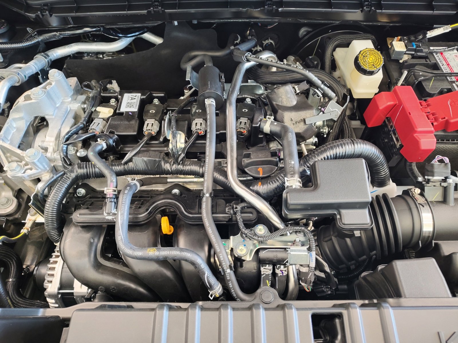 2026 Nissan Kicks SV photo 25