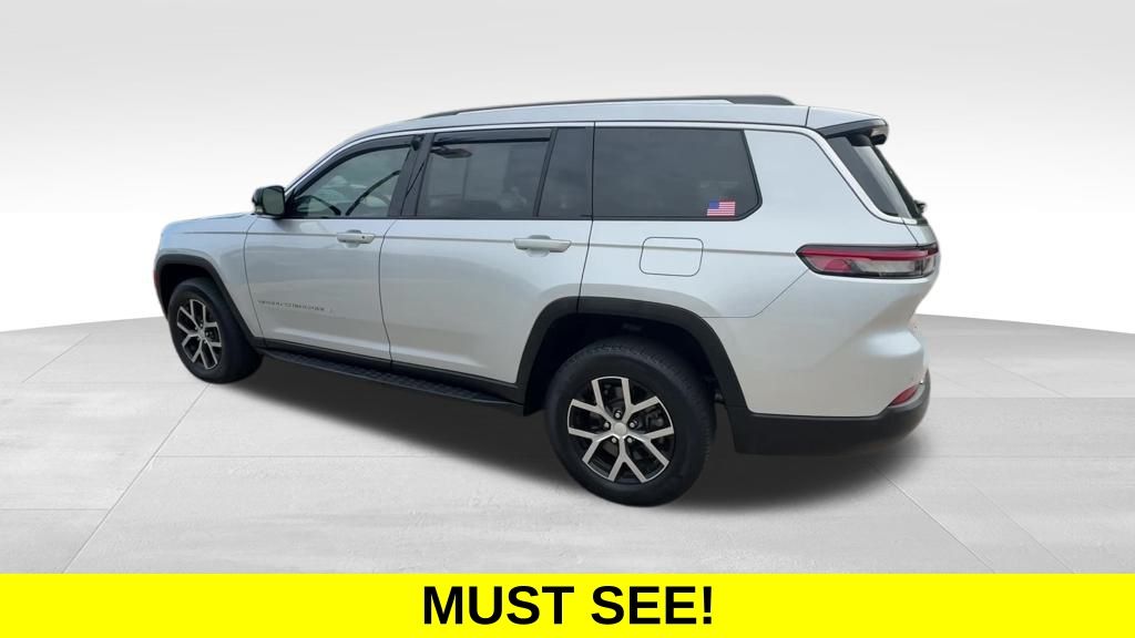 2023 Jeep Grand Cherokee Limited photo 3