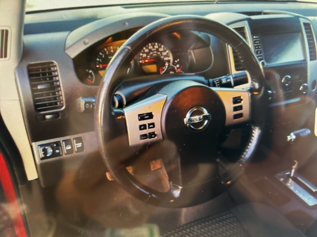 2019 Nissan Frontier SV photo 3