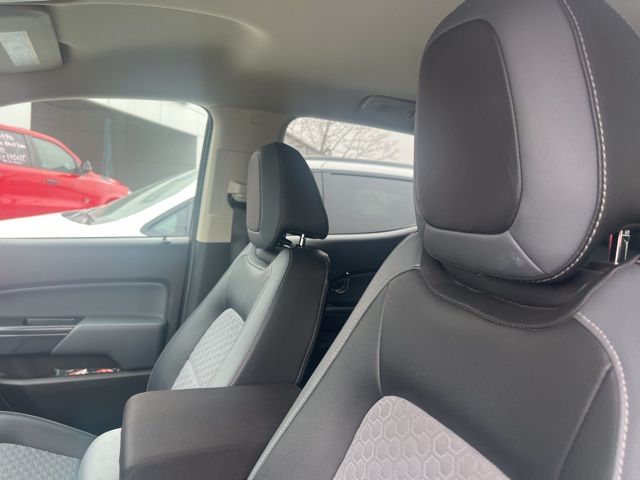 2015 Chevrolet Colorado Z71 photo 4