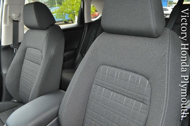 2026 Honda HR-V LX photo 8
