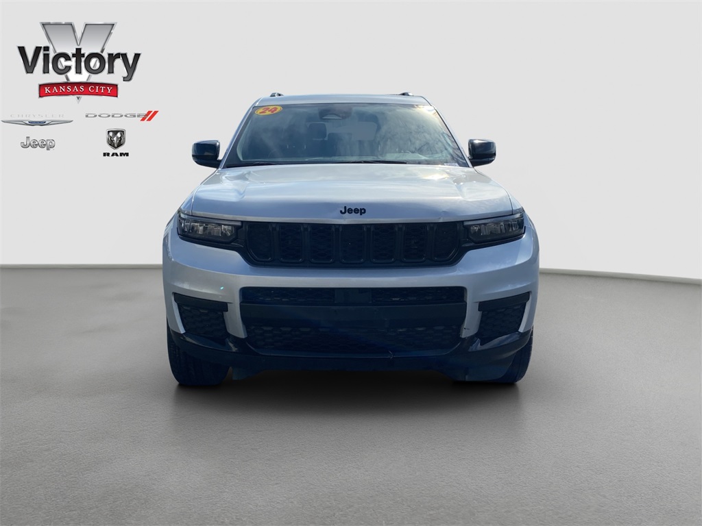 Used 2024 Jeep Grand Cherokee L Altitude with VIN 1C4RJKAG8R8542313 for sale in Kansas City