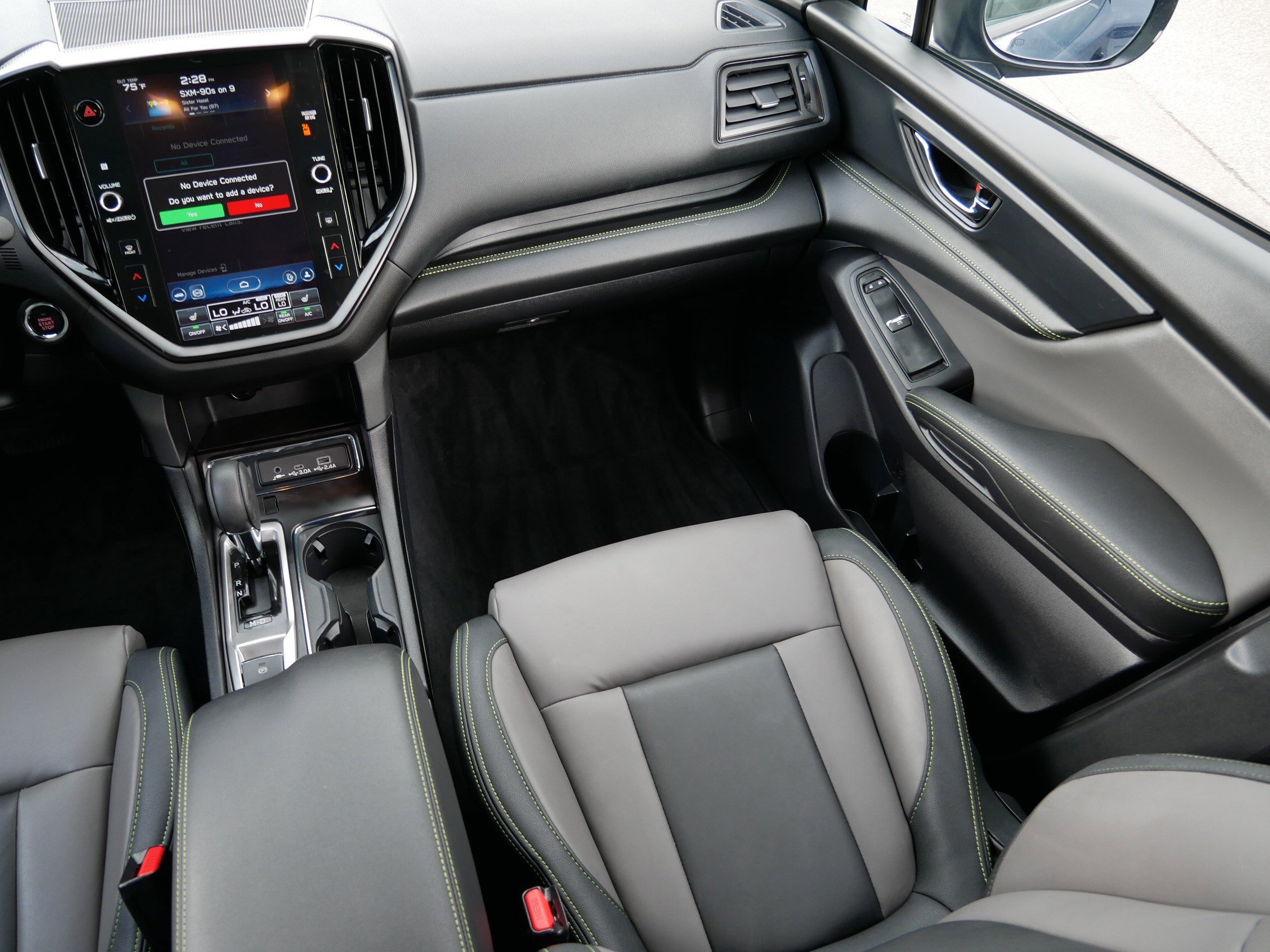 2024 Subaru Ascent Onyx Edition photo 11