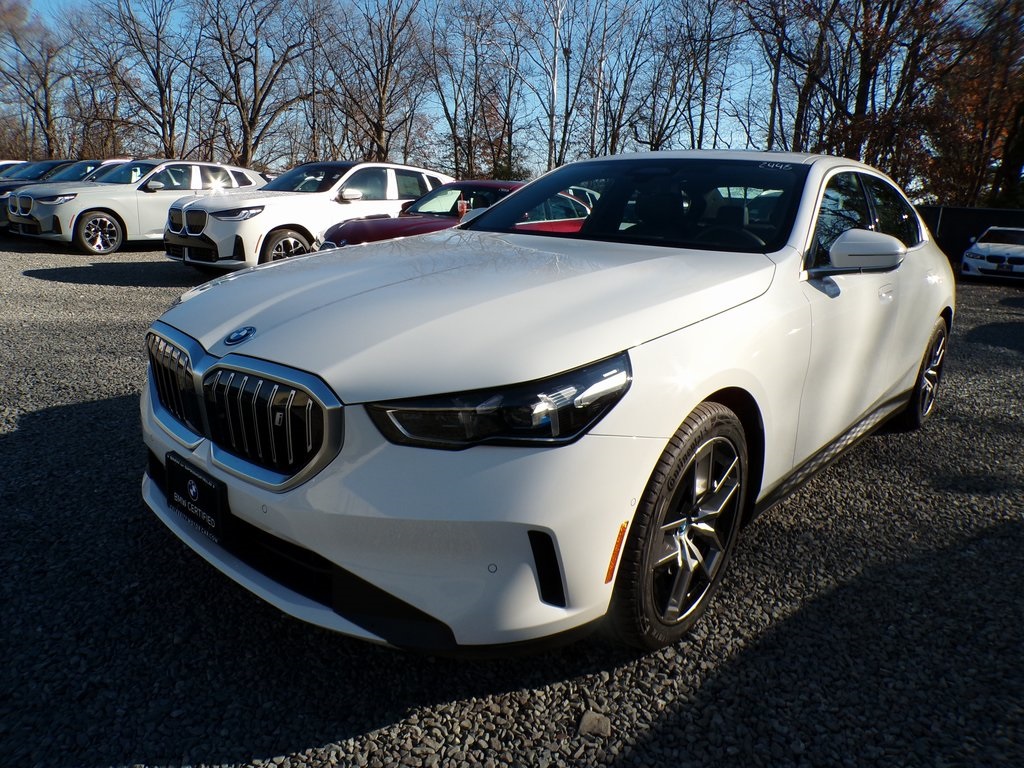 2025 BMW i5 40's photo
