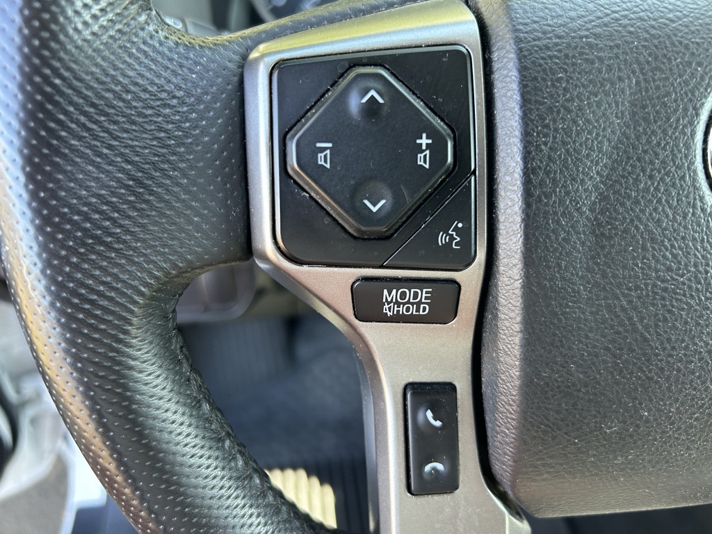 2021 Toyota Tacoma SR5 photo 13
